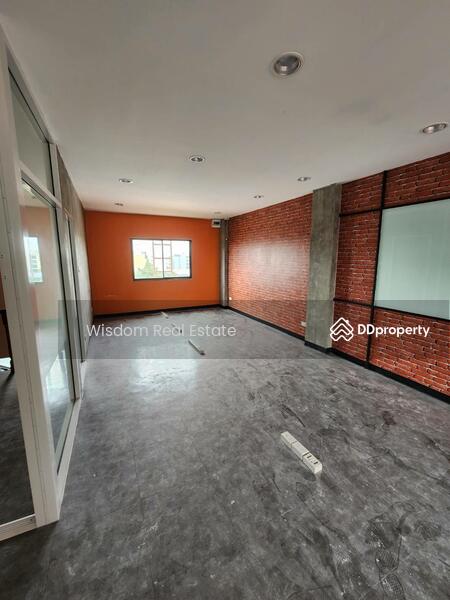 For Sale - Home office 5-story commercial building Nuanchan, Bangkok