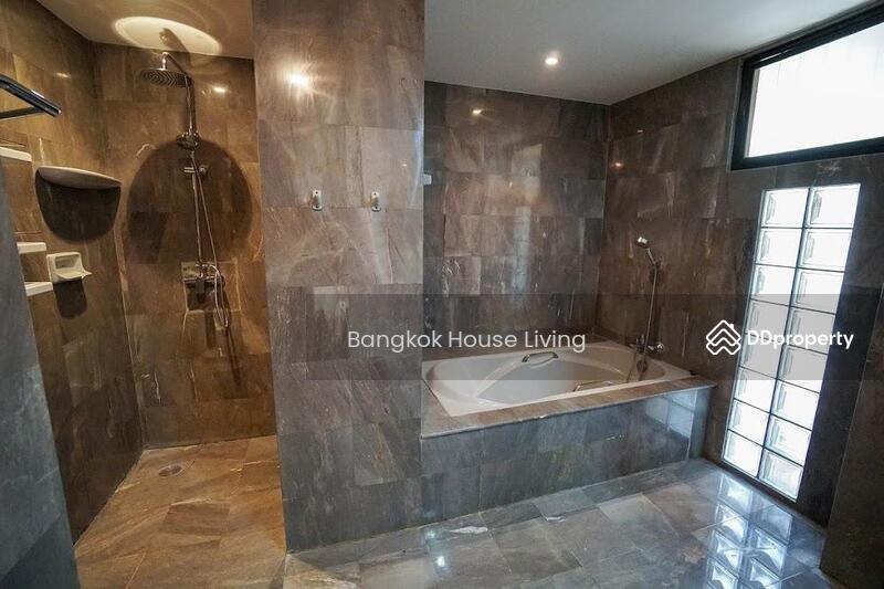 Raintree Village Apartment, Bangkok, 21 Soi Sukhumvit 41, Khlong Tan Nua, Watthana, Bangkok, 3 Bedrooms, 268 sqm, Condo For Rent, by Bangkok House Living, 11343432 - DDproperty.com