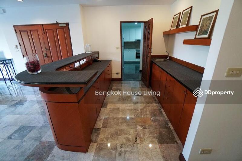 Raintree Village Apartment, Bangkok, 21 Soi Sukhumvit 41, Khlong Tan Nua, Watthana, Bangkok, 3 Bedrooms, 268 sqm, Condo For Rent, by Bangkok House Living, 11343432 - DDproperty.com
