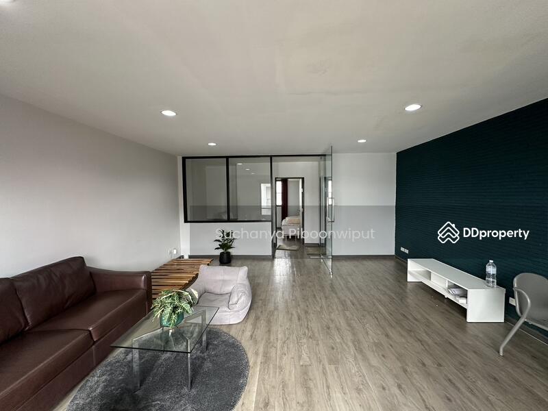 Space For Rent Ekamai : Open For Office | Showroom, Bangkok, เอกมัย, Khlong Tan Nua, Watthana, Bangkok, , 210 sqm, Office Space For Rent, by Suchanya Piboonwiput, 11345660 - DDproperty.com