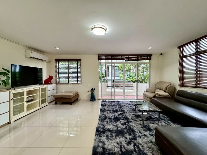 Townhous, Bangkok, Sukhumvit 31, Khlongtoei Nua, Watthana, Bangkok, 4 Bedrooms, 350 sqm, Townhouse For Rent, by Bangkok Residential, 11346975 - DDproperty.com