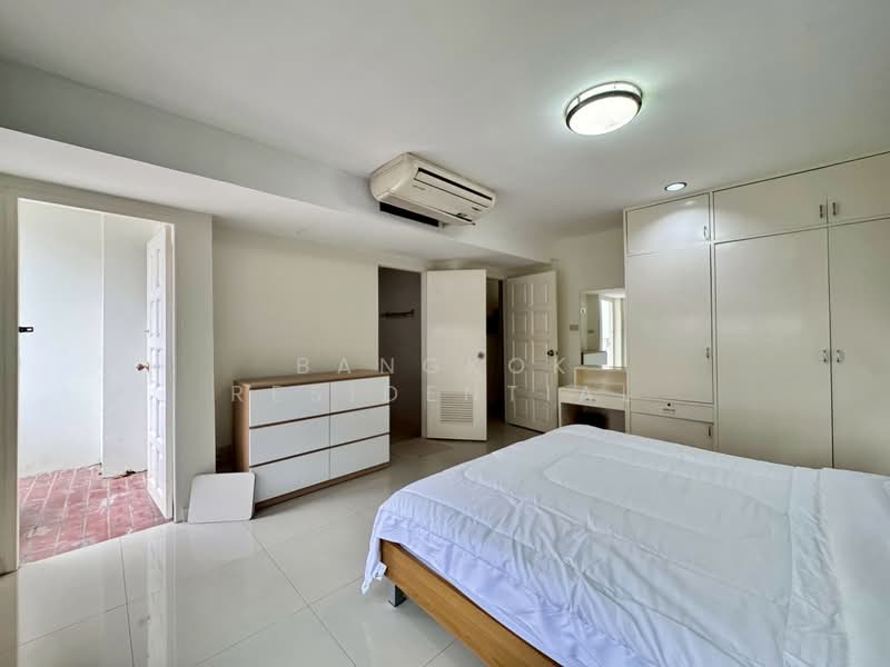 Townhous, Bangkok, Sukhumvit 31, Khlongtoei Nua, Watthana, Bangkok, 4 Bedrooms, 350 sqm, Townhouse For Rent, by Bangkok Residential, 11346975 - DDproperty.com