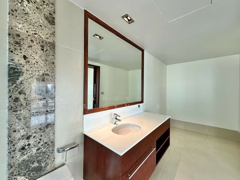 Le Raffine Jambunuda Sukhumvit 31, Bangkok, Sukhumvit 31, Khlongtoei Nua, Watthana, Bangkok, 3 Bedrooms, 384 sqm, Condo For Sale, by Bangkok Residential, 11347011 - DDproperty.com