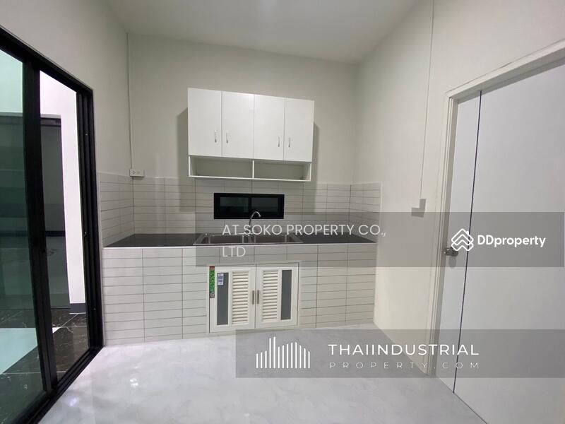 For Rent - Factory or Warehouse 256 sqm for SALE or RENT at Lat Lum Kaeo, Pathum Thani (ID: AT1555SR), Pathum Thani