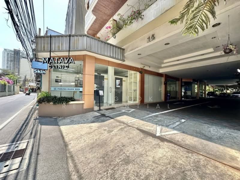 D.H.Grand Tower, Bangkok, Soi Prommit, Khlong Tan Nua, Watthana, Bangkok, 3 Bedrooms, 280 sqm, Condo For Rent, by Bangkok Residential, 11350676 - DDproperty.com