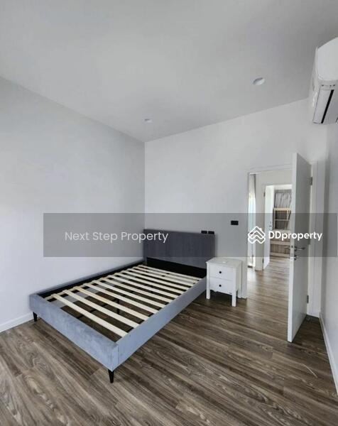 Burasiri Krungthep Kreetha, Bangkok, 95 Soi Pracha Ruam Chai, Hua Mak, Bang Kapi, Bangkok, 4 Bedrooms, 196 sqm, Single Detached House For Rent, by Next Step Property, 11350960 - DDproperty.com