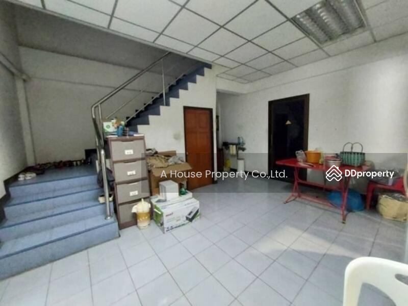 For Sale - Nong Pla Lai factory for sale, prime location near Motorway 7., Chon Buri
