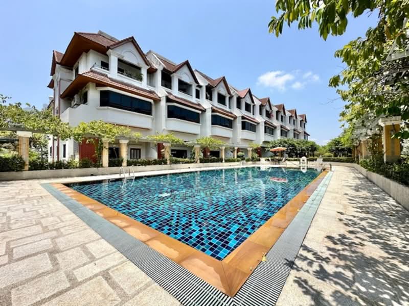 Townhouse in Compound, Bangkok, Ekkamai 10, Khlong Tan Nua, Watthana, Bangkok, 4 Bedrooms, 350 sqm, Townhouse For Rent, by Bangkok Residential, 11352170 - DDproperty.com
