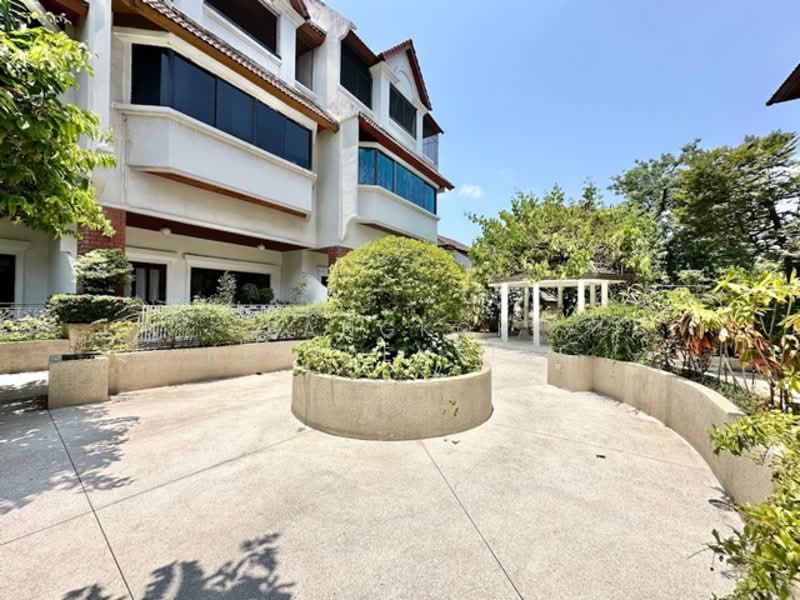 Townhouse in Compound, กรุงเทพ, Ekkamai 10, คลองตันเหนือ, วัฒนา, กรุงเทพ, 350 ตร.ม., ทาวน์เฮ้าส์ ให้เช่า, โดย Bangkok Residential, 11352170 - DDproperty.com