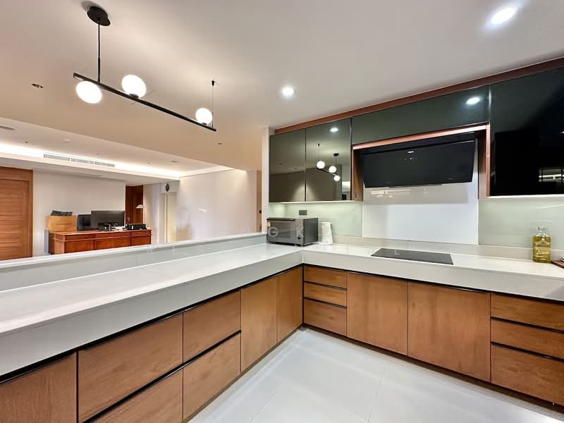 La Cascade, Bangkok, Eakamai, Khlong Tan Nua, Watthana, Bangkok, 3 Bedrooms, 362 sqm, Condo For Rent, by Bangkok Residential, 11352199 - DDproperty.com