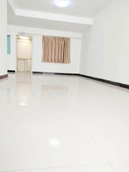 Pruksa Ville 36 Songprapa-Donmuang, Pathum Thani, Songprapha-Don Mueang Road, Lak Hok, Muang Pathum Thani, Pathum Thani, 3 Bedrooms, 115 sqm, Townhouse For Sale, by Connex Property, 11353406 - DDproperty.com