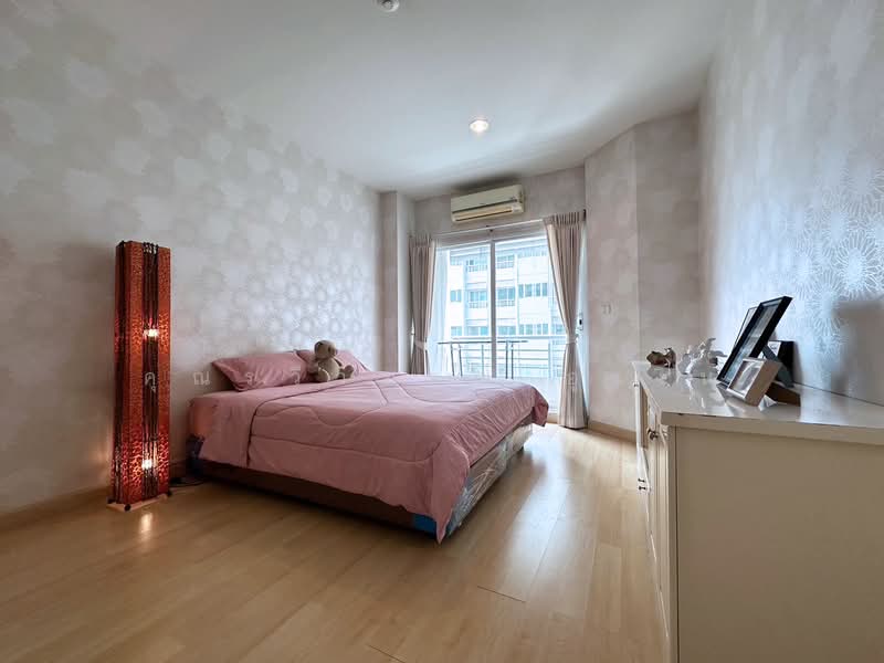 The Fourwings Residence, Bangkok, 335 Srinakarin, Hua Mak, Bang Kapi, Bangkok, 2 Bedrooms, 68 sqm, Condo For Rent, by คุณรวีวรรณ อู่เงิน, 11354128 - DDproperty.com