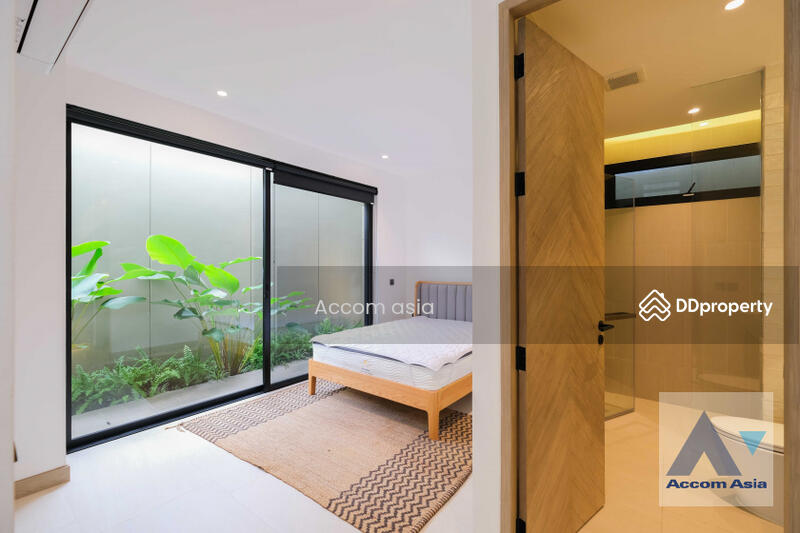 5 Bedrooms House for Rent in Sukhumvit, Bangkok near BTS Ekkamai (AA25189), กรุงเทพ, พระโขนงเหนือ, วัฒนา, กรุงเทพ, 420 ตร.ม., บ้านเดี่ยว ให้เช่า, โดย Accom Asia, 11356855 - DDproperty.com