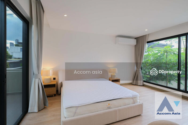 5 Bedrooms House for Rent in Sukhumvit, Bangkok near BTS Ekkamai (AA25189), กรุงเทพ, พระโขนงเหนือ, วัฒนา, กรุงเทพ, 420 ตร.ม., บ้านเดี่ยว ให้เช่า, โดย Accom Asia, 11356855 - DDproperty.com