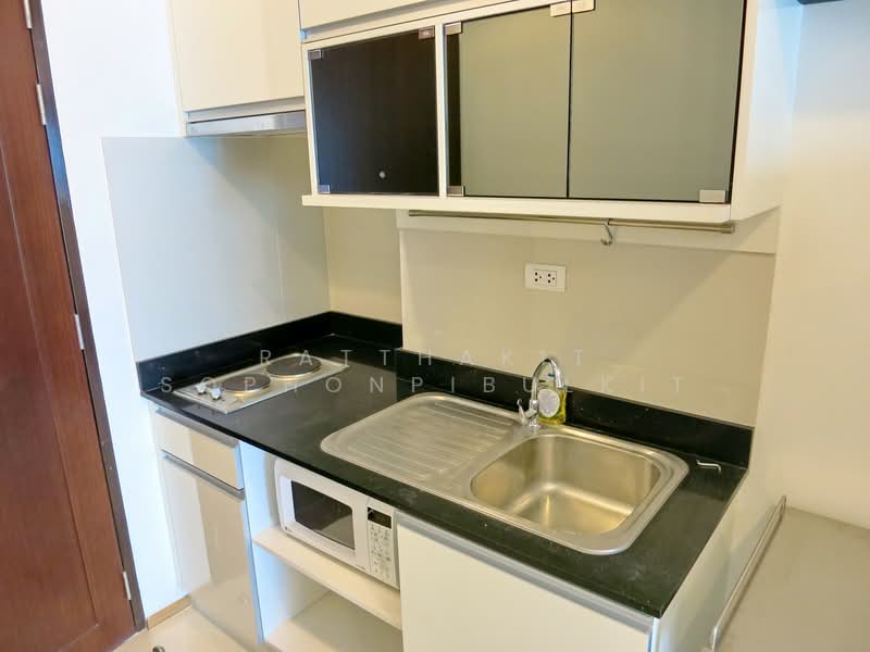 The Line Phahonyothin Park, Bangkok, 1090 Phahonyothin Road, Jom Phon, Chatuchak, Bangkok, 1 Bedroom, 45 sqm, Condo For Rent, by Ratthakit Sophonpibulkit, 11358087 - DDproperty.com