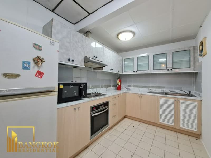 ให้เช่า - เลควิว เรสซิเดนซ์ : Lakeview Residences, กรุงเทพ