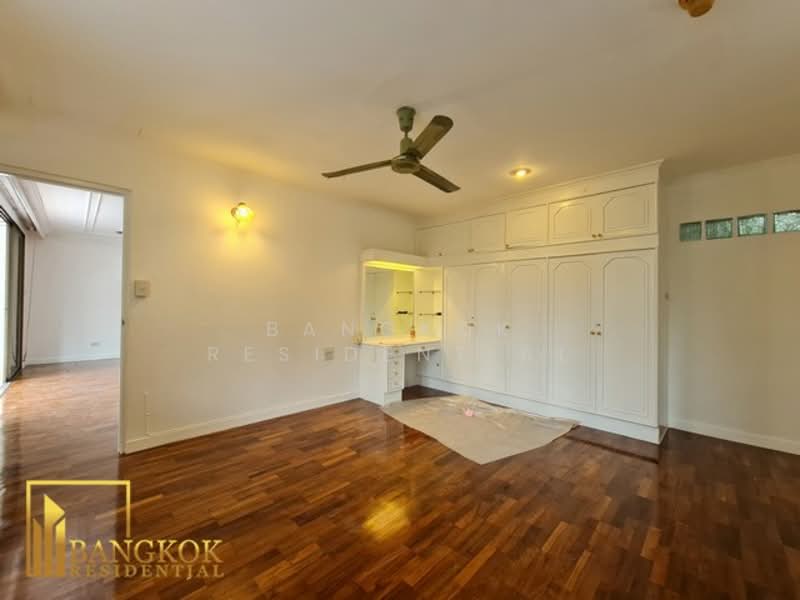 Lakeview Residences, Bangkok, Soi Sukhumvit 12, Khlong Toei, Khlong Toei, Bangkok, 2 Bedrooms, 190 sqm, Condo For Rent, by Bangkok Residential, 11359997 - DDproperty.com