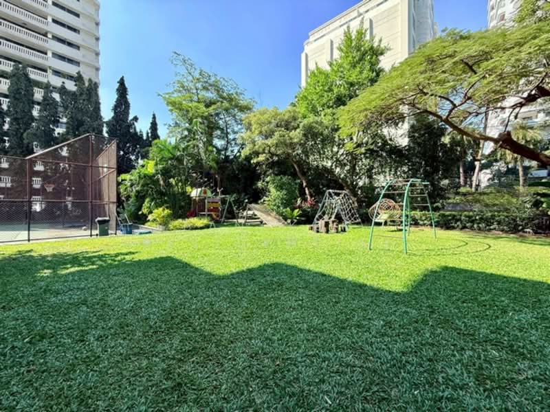 Lakeview Residences, Bangkok, Soi Sukhumvit 12, Khlong Toei, Khlong Toei, Bangkok, 2 Bedrooms, 190 sqm, Condo For Rent, by Bangkok Residential, 11359997 - DDproperty.com