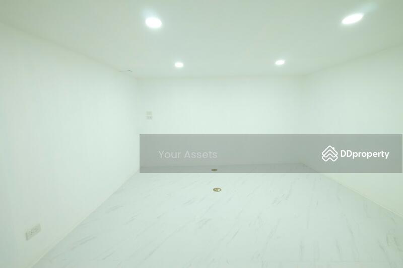 ขาย - อาคารสำนักงาน ลาดพร้าว 87 6 ชั้น รีโนเวทใหม่, กรุงเทพ