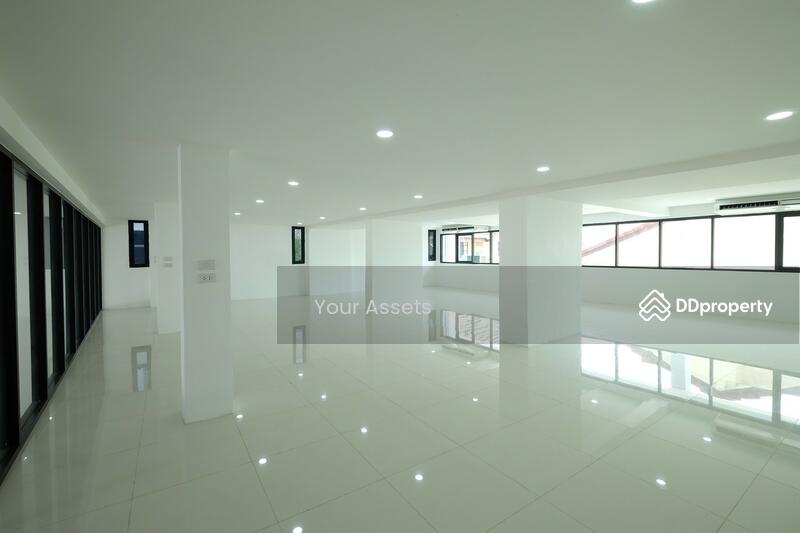 ขาย - อาคารสำนักงาน ลาดพร้าว 87 6 ชั้น รีโนเวทใหม่, กรุงเทพ