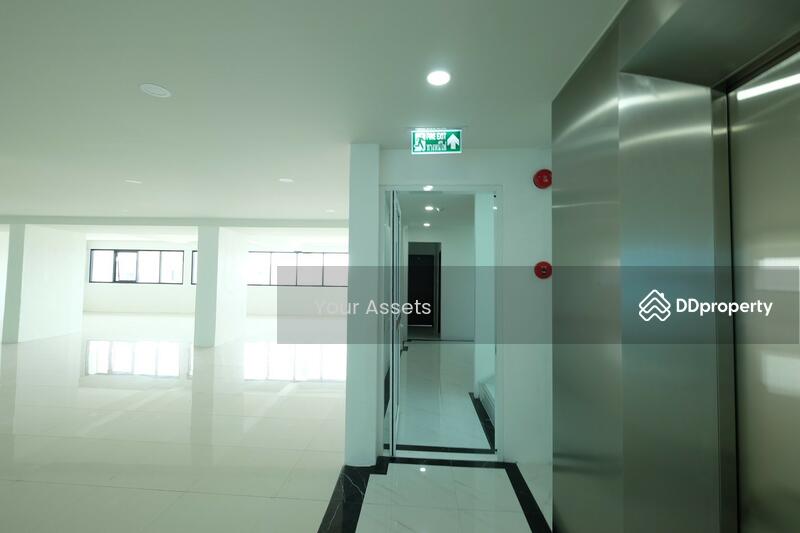 ขาย - อาคารสำนักงาน ลาดพร้าว 87 6 ชั้น รีโนเวทใหม่, กรุงเทพ
