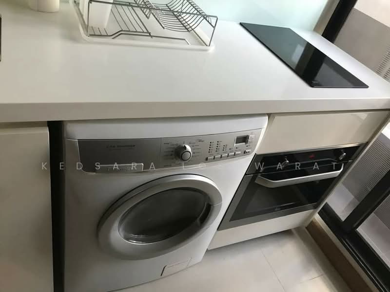 Ivy Ampio, Bangkok, 48 Ratchadaphisek Road, Huai Khwang, Bangkok, 1 Bedroom, 35 sqm, Condo For Rent, by Kedsara Losuwarat, 11361400 - DDproperty.com