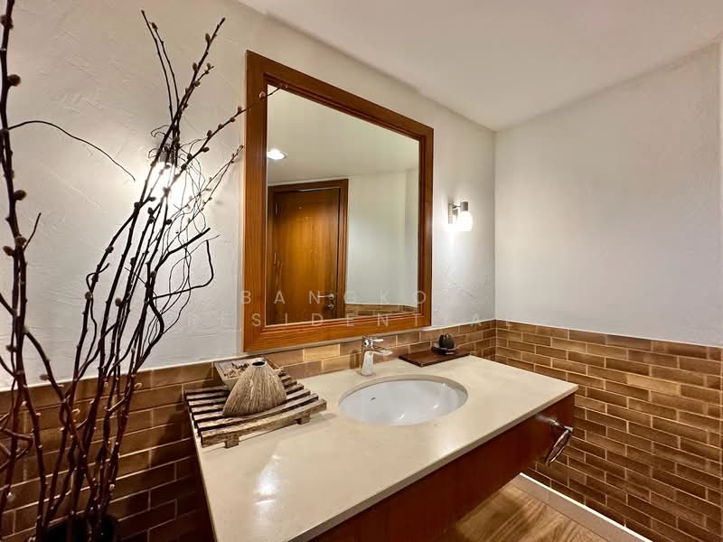 Sukhumvit House, Bangkok, Soi Sukhumvit 23, Khlongtoei Nua, Watthana, Bangkok, 4 Bedrooms, 260 sqm, Condo For Rent, by Bangkok Residential, 11362835 - DDproperty.com