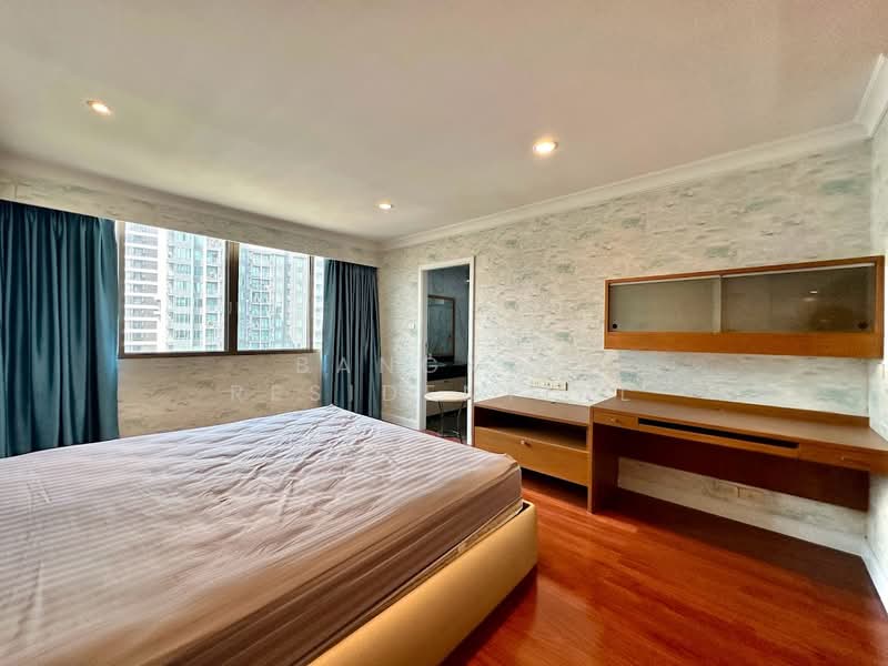 Oriental Towers, Bangkok, 25 Soi Ekkamai 12, Ekkamai Road, Khlong Tan Nua, Watthana, Bangkok, 3 Bedrooms, 350 sqm, Condo For Rent, by Bangkok Residential, 11362888 - DDproperty.com