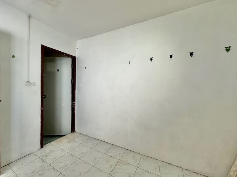 Oriental Towers, Bangkok, 25 Soi Ekkamai 12, Ekkamai Road, Khlong Tan Nua, Watthana, Bangkok, 3 Bedrooms, 350 sqm, Condo For Rent, by Bangkok Residential, 11362888 - DDproperty.com