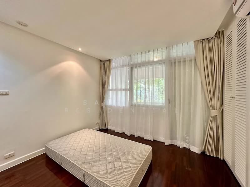 For Rent - Siri Wireless Apartment, Bangkok