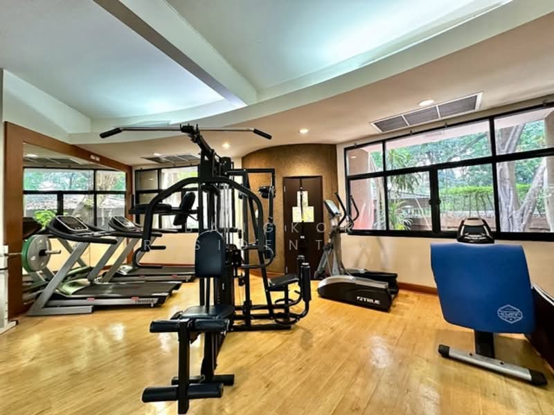 For Rent - Siri Wireless Apartment, Bangkok