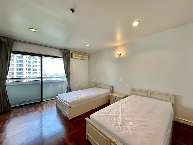 Baan Suanpetch, Bangkok, 18 Soi Sukhumvit 39, Khlong Tan Nua, Watthana, Bangkok, 2 Bedrooms, 132 sqm, Condo For Rent, by Bangkok Residential, 11363121 - DDproperty.com