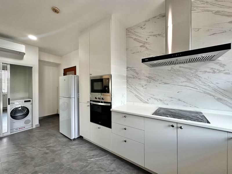 P.R. Home 3, Bangkok, 39-3 Soi Torsak, Khlong Tan Nua, Watthana, Bangkok, 2 Bedrooms, 260 sqm, Apartment For Rent, by Bangkok Residential, 11363152 - DDproperty.com