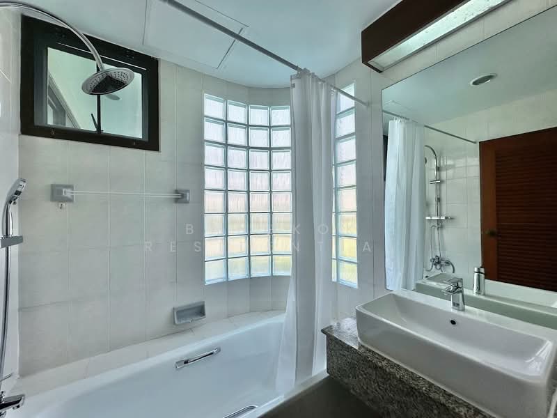 P.R. Home 3, Bangkok, 39-3 Soi Torsak, Khlong Tan Nua, Watthana, Bangkok, 2 Bedrooms, 260 sqm, Apartment For Rent, by Bangkok Residential, 11363152 - DDproperty.com