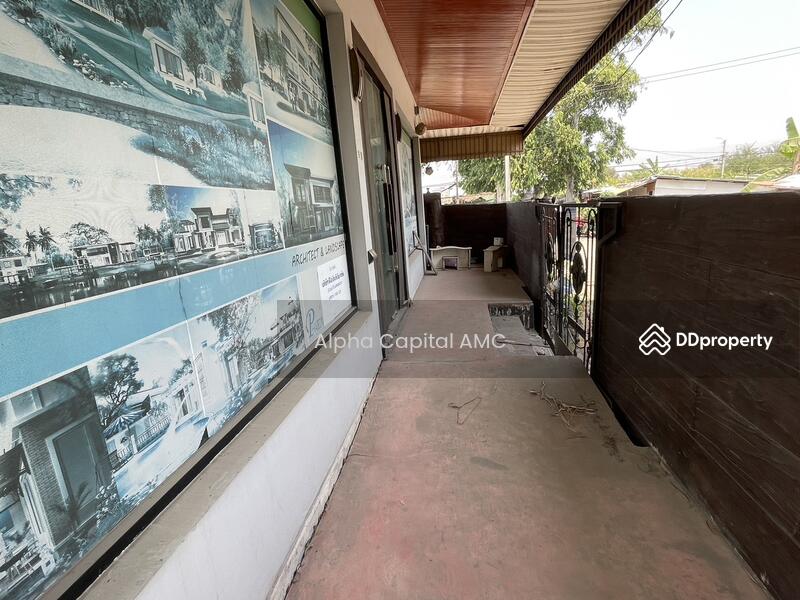 For Sale - Land and buildings, 2-storey detached house and 2-storey warehouses ZE_037_G01, Bangkok