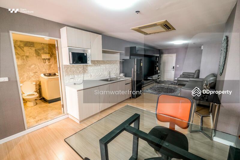 State Tower, Bangkok, 1055 Silom Road, Silom, Bang Rak, Bangkok, 1 Bedroom, 68 sqm, Condo For Rent, by Ratchawan Huang, 11363647 - DDproperty.com