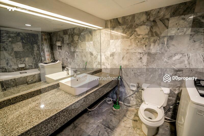 State Tower, Bangkok, 1055 Silom Road, Silom, Bang Rak, Bangkok, 1 Bedroom, 68 sqm, Condo For Rent, by Ratchawan Huang, 11363647 - DDproperty.com