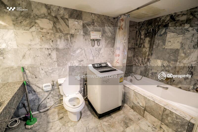 State Tower, Bangkok, 1055 Silom Road, Silom, Bang Rak, Bangkok, 1 Bedroom, 68 sqm, Condo For Rent, by Ratchawan Huang, 11363647 - DDproperty.com