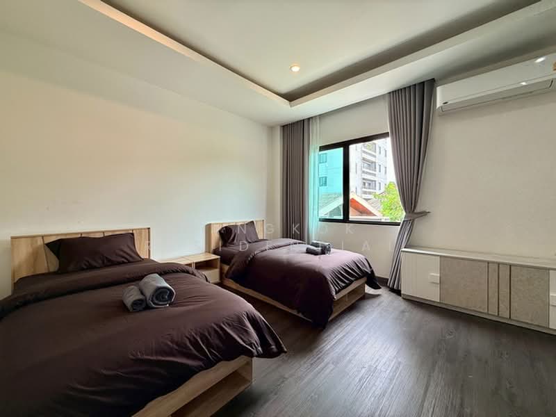 Detached House, Bangkok, Sukhumvit 65, Khlong Tan Nua, Watthana, Bangkok, 4 Bedrooms, 330 sqm, Single Detached House For Rent, by Bangkok Residential, 11363746 - DDproperty.com