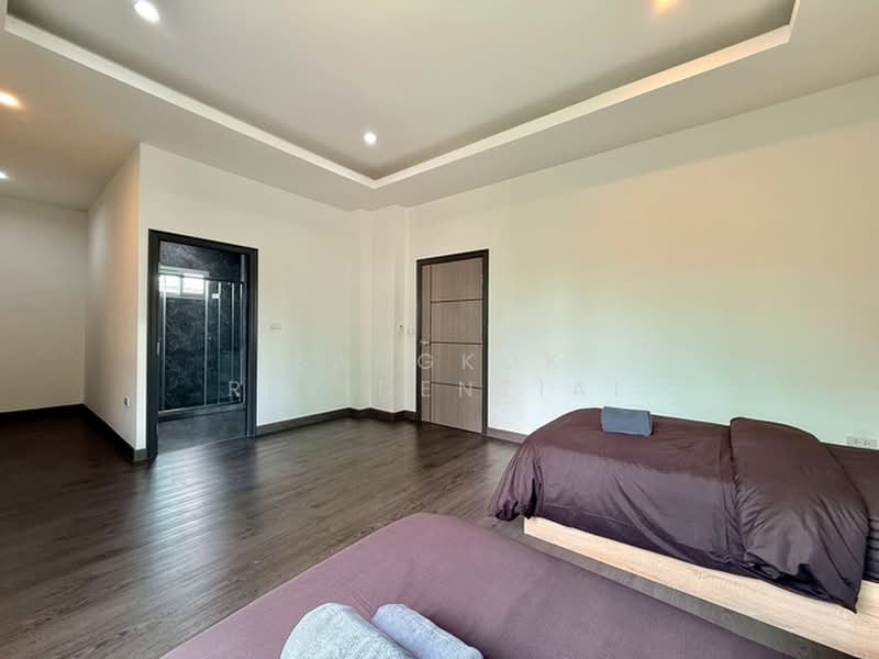 Detached House, Bangkok, Sukhumvit 65, Khlong Tan Nua, Watthana, Bangkok, 4 Bedrooms, 330 sqm, Single Detached House For Rent, by Bangkok Residential, 11363746 - DDproperty.com