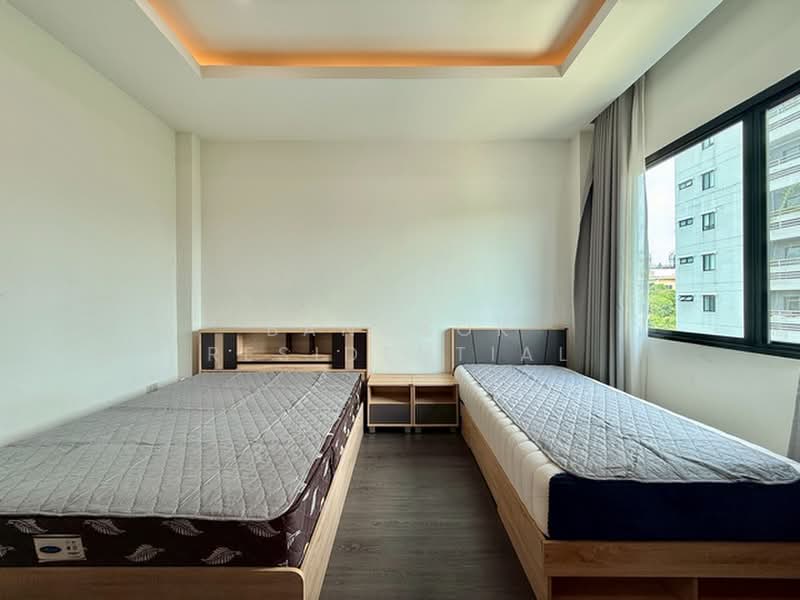Detached House, Bangkok, Sukhumvit 65, Khlong Tan Nua, Watthana, Bangkok, 4 Bedrooms, 330 sqm, Single Detached House For Rent, by Bangkok Residential, 11363746 - DDproperty.com