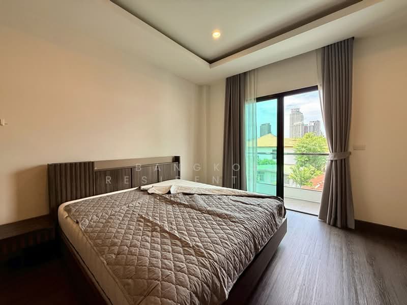 Detached House, Bangkok, Sukhumvit 65, Khlong Tan Nua, Watthana, Bangkok, 4 Bedrooms, 330 sqm, Single Detached House For Rent, by Bangkok Residential, 11363746 - DDproperty.com
