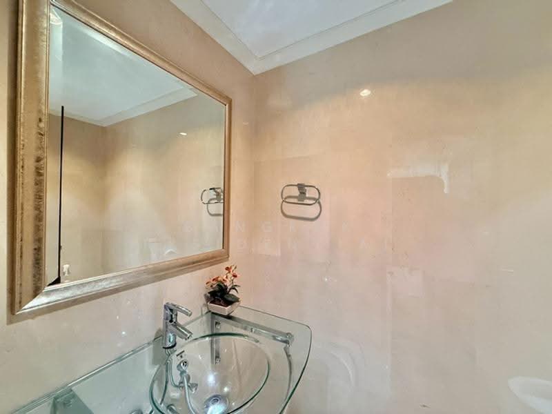Somkid Gardens, Bangkok, Ploenchit, Lumphini, Pathum Wan, Bangkok, 3 Bedrooms, 502 sqm, Condo For Rent, by Bangkok Residential, 11364541 - DDproperty.com