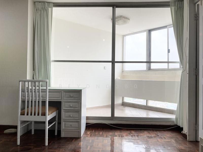 Tai Ping Towers, Bangkok, 582 Soi Sukhumvit 63, Khlong Tan Nua, Watthana, Bangkok, 3 Bedrooms, 255 sqm, Condo For Sale, by Beyond360, 11364591 - DDproperty.com