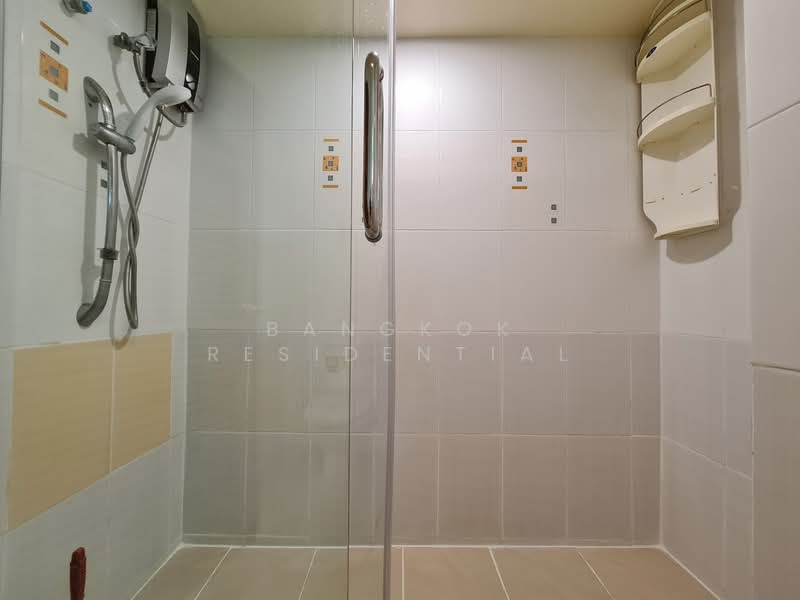 Royal Castle Sukhumvit, Bangkok, 30 Soi Sukhumvit 39, Khlongtoei Nua, Watthana, Bangkok, 3 Bedrooms, 320 sqm, Condo For Rent, by Bangkok Residential, 11365123 - DDproperty.com