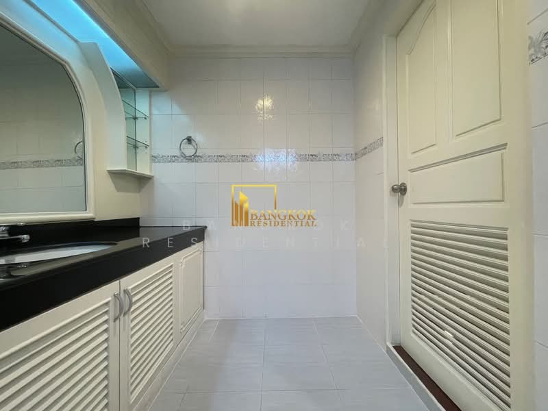 GM Mansion, Bangkok, 5 Soi Sukhumvit 30, Khlong Tan Nua, Watthana, Bangkok, 3 Bedrooms, 380 sqm, Condo For Rent, by Bangkok Residential, 11365273 - DDproperty.com