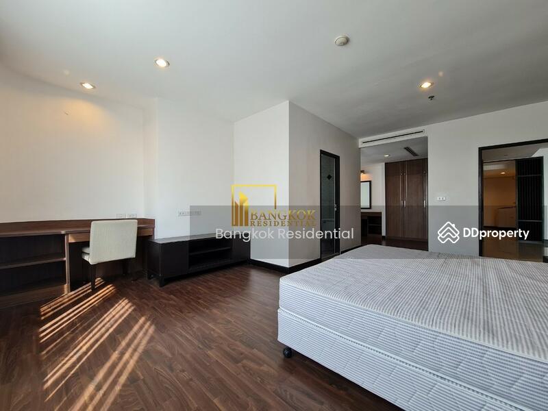 Baan Thai Living Ekkamai, Bangkok, 40 Soi Pridi Banomyong 31, Khlong Tan Nua, Watthana, Bangkok, 4 Bedrooms, 277 sqm, Condo For Rent, by Bangkok Residential, 11365434 - DDproperty.com