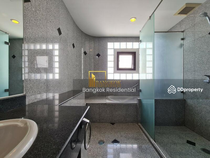 Baan Thai Living Ekkamai, Bangkok, 40 Soi Pridi Banomyong 31, Khlong Tan Nua, Watthana, Bangkok, 4 Bedrooms, 277 sqm, Condo For Rent, by Bangkok Residential, 11365434 - DDproperty.com