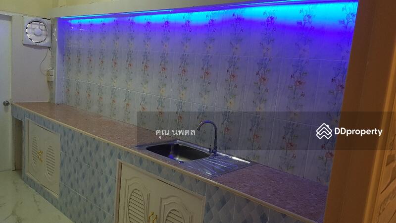 ลด200,000ขายทาวโฮม5นอน3ชั้น23วาใกล้ถนนรัตนาธิเบศสถานีรถไฟฟ้าแยกบางพลู, Nonthaburi, Bang Kra So, Muang Nonthaburi, Nonthaburi, 5 Bedrooms, 167 sqm, Townhouse For Sale, by นพดล นวพันธ์พิมล, 11365775 - DDproperty.com