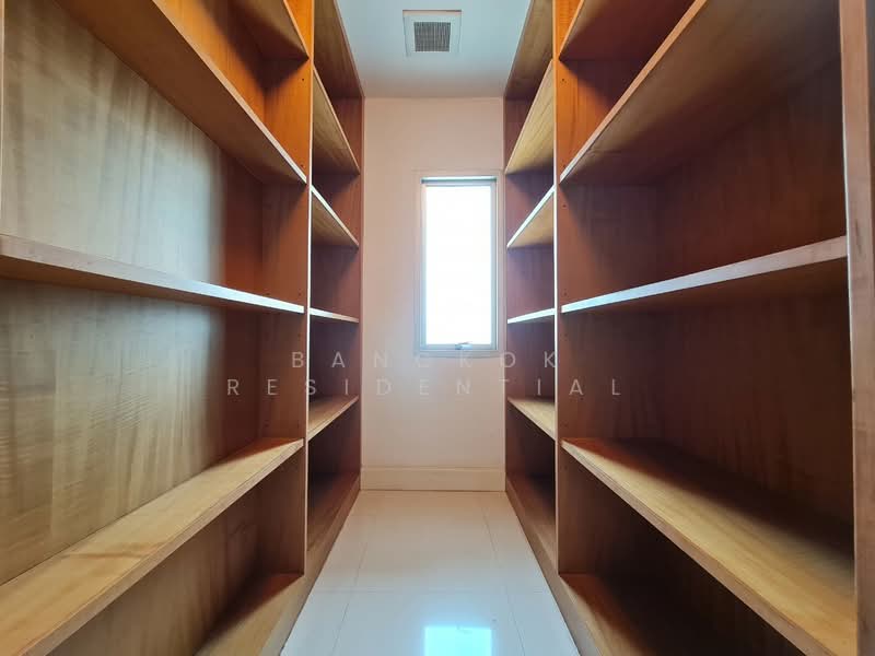 Royal Residence Park, Bangkok, 99 Royal Resident Park Lumphini, Lumphini, Pathum Wan, Bangkok, 4 Bedrooms, 385 sqm, Condo For Rent, by Bangkok Residential, 11366175 - DDproperty.com